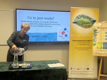 573864985_1323037652954009_2140808029407039326_n