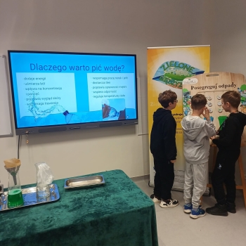 574598251_1323041209620320_7696642349960027959_n