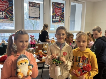 616832765_1385203640070743_557241730692479057_n