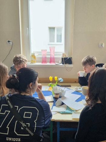 084d454b-3d3e-4fa5-a30e-7bc376dd64a3