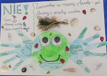 32315656-7a9d-4af6-ae82-59f4a86469c1